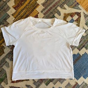 Lululemon short sleeve crew size 6